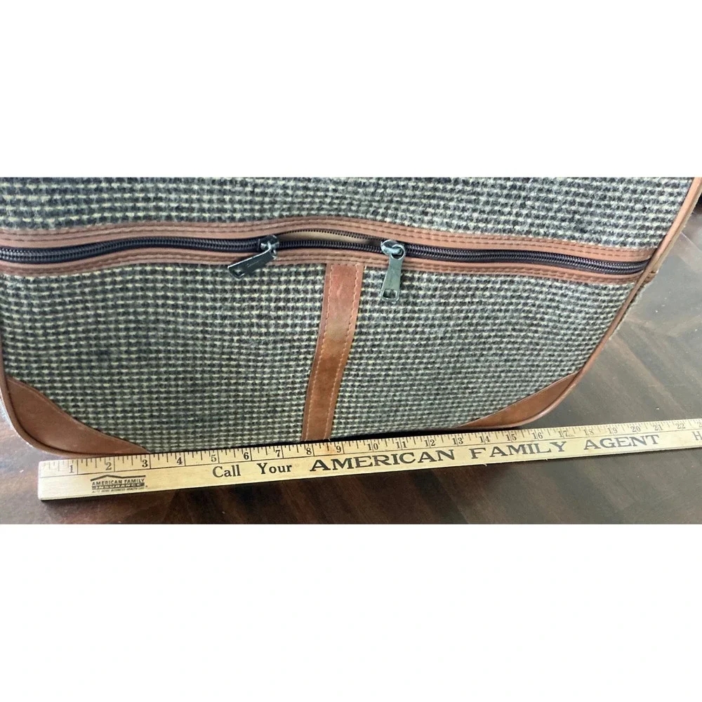 Vintage Travel Bag Tweed Carry On Luggage Brown Tan Weekend Duffel Bag
